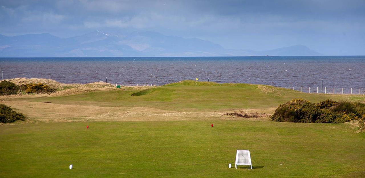 Beautiful 2 To 3 Bed Apartment With Stunning Views! Ayr Exterior foto